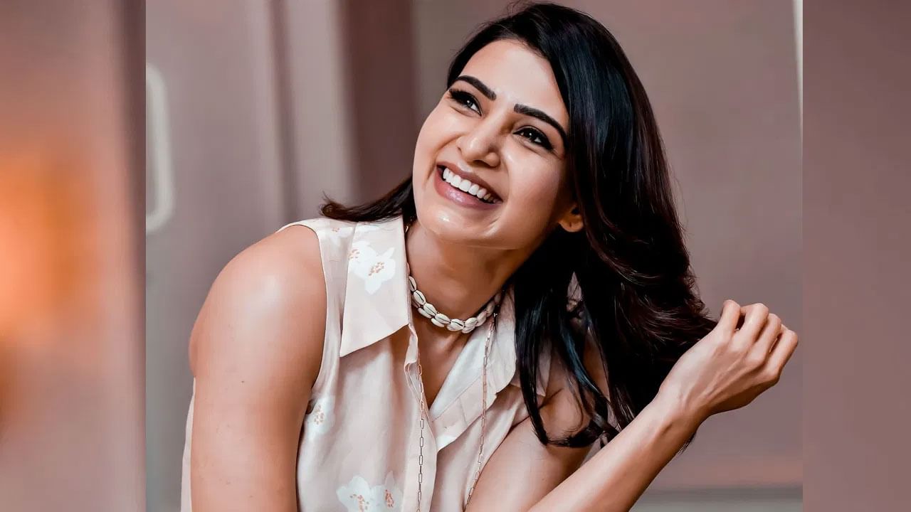 Samantha Sends Sakhi Gift Rashmika