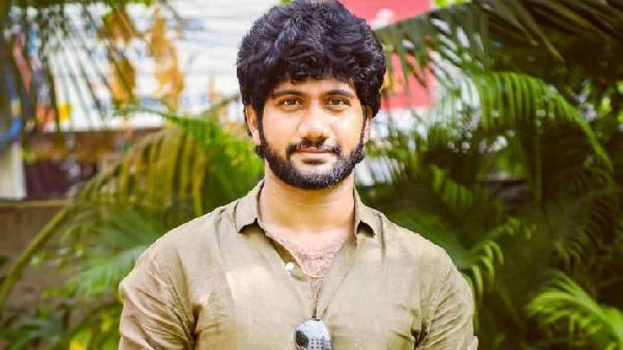 Prasanth Varma : ప్రశాంత్ వర్మ మెడపై అడ్వాన్స్’ల కత్తి?