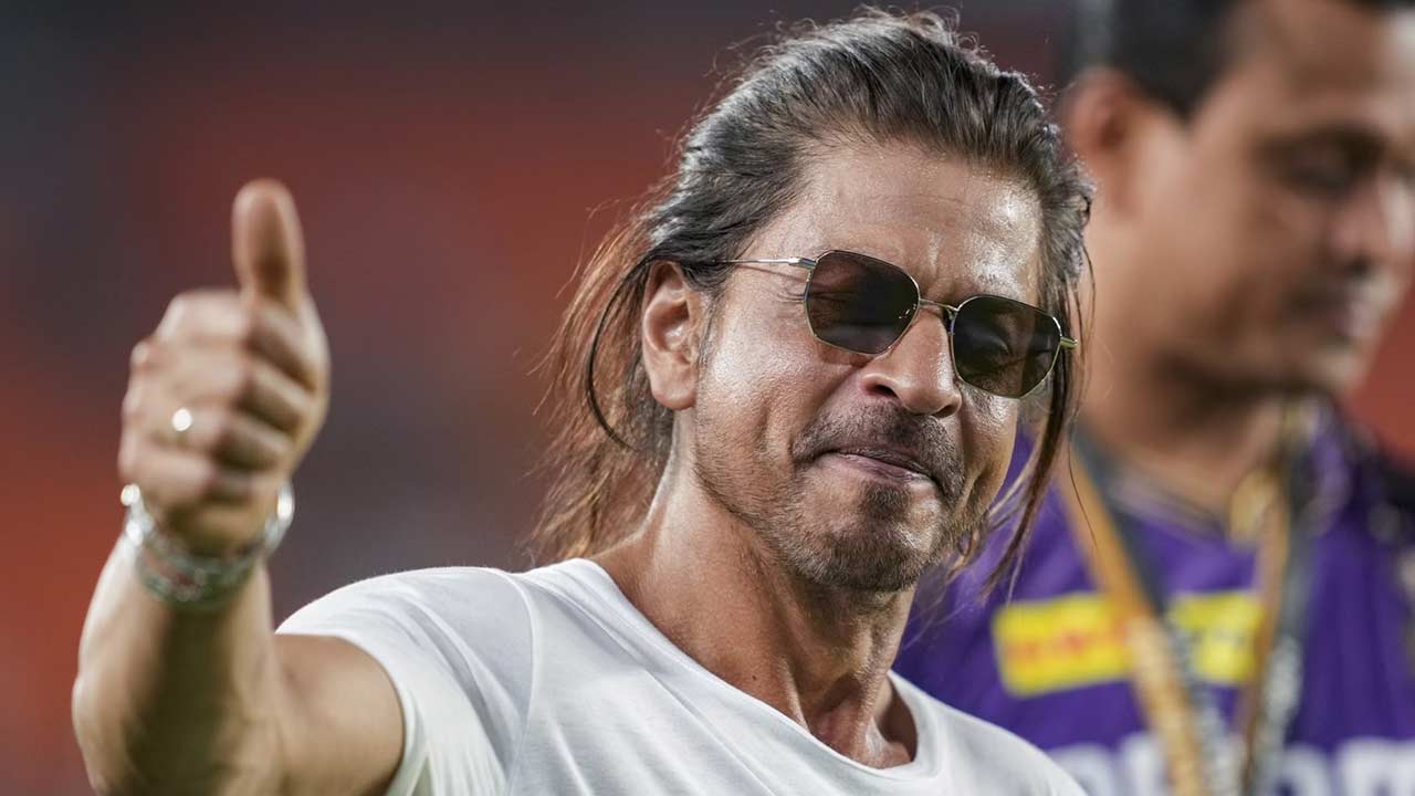 Shah Rukh Khan: బిలియనీర్ల క్లబ్‌లోకి షారుఖ్ ఖాన్.. ఆస్తుల విలువ ఎంతో తెలుసా!