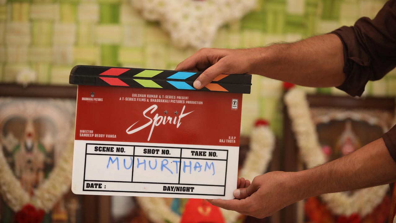 Spirit : ప్రభాస్ ను దాచేస్తున్న వంగా.. కారణం అదే