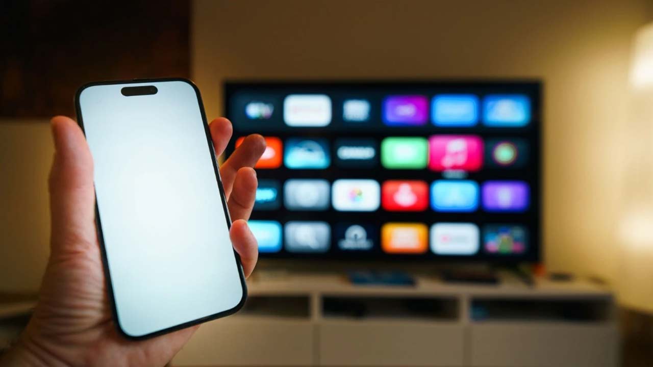 50 OTT Apps Blocked: అశ్లీల కంటెంట్‌పై కేంద్రం కఠిన చర్యలు.. 50 ఓటీటీ యాప్స్ బ్లాక్